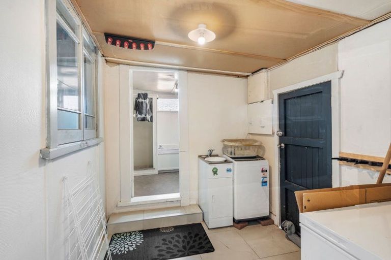 Photo of property in 2a Finch Street, One Tree Point, 0118