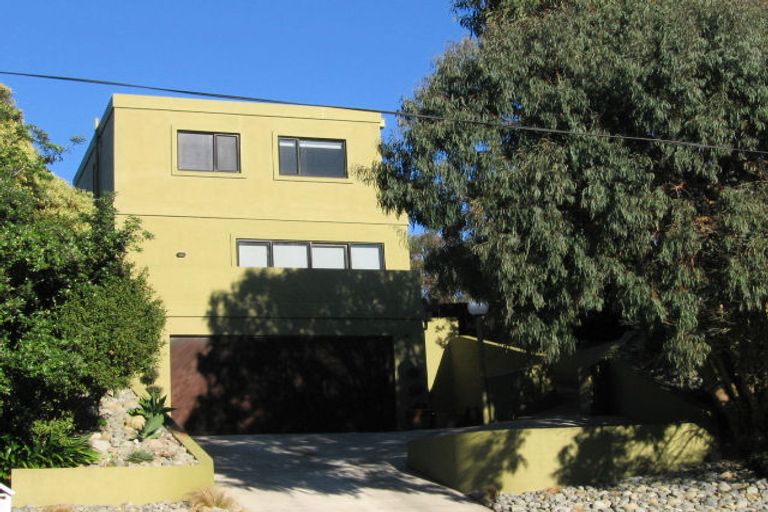 Photo of property in 4 Flaxmere Street, Waikanae Beach, Waikanae, 5036