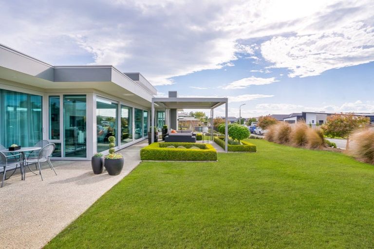 Photo of property in 39 Welsh Road, Winton, 9720