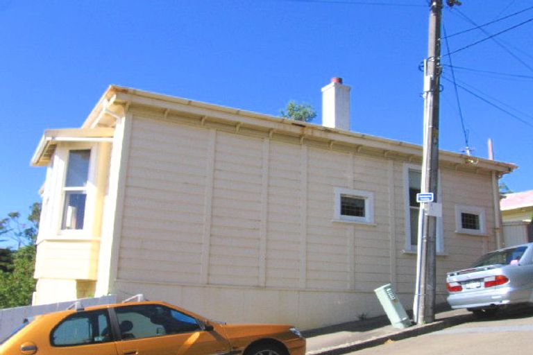 Photo of property in 53 Aurora Terrace, Kelburn, Wellington, 6012