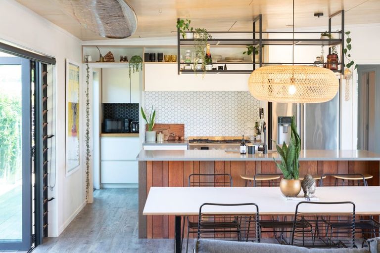 Photo of property in 4 Awatira Drive, Papamoa Beach, Papamoa, 3118