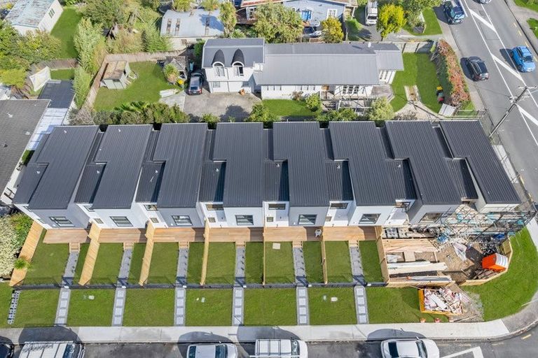 Photo of property in 7/1 Benita Place, Sunnyvale, Auckland, 0612