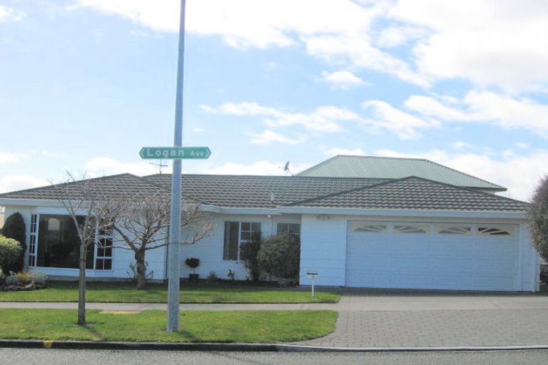Photo of property in 1/12 Logan Avenue, Wharewaka, Taupo, 3330