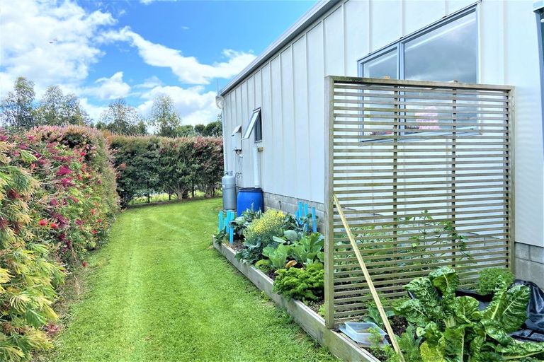 Photo of property in 74 Devich Road, Mangawhai, Wellsford, 0975