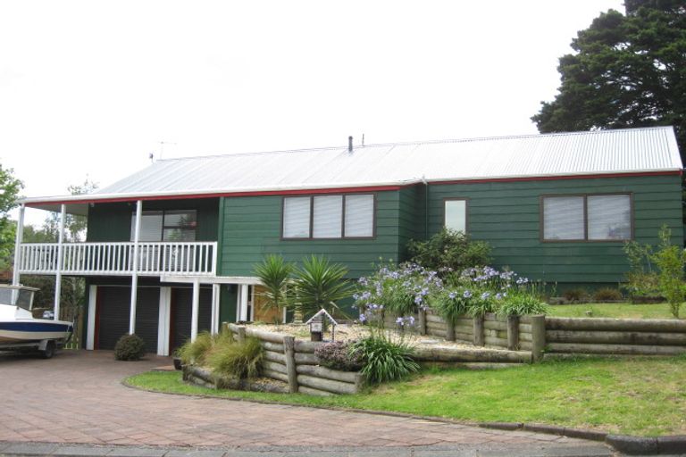 Photo of property in 11 Edwards Court, Pukekohe, 2120