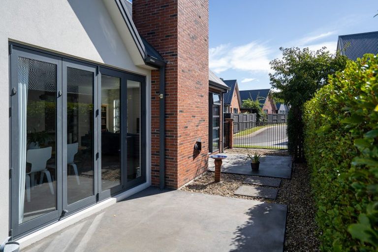 Photo of property in 2/30 Jarrett Terrace, Leamington, Cambridge, 3432