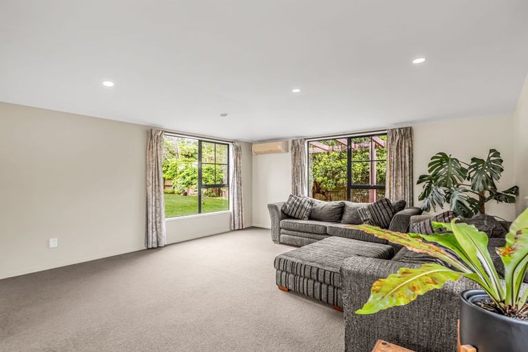 Photo of property in 22b Medina Crescent, Parklands, Christchurch, 8083