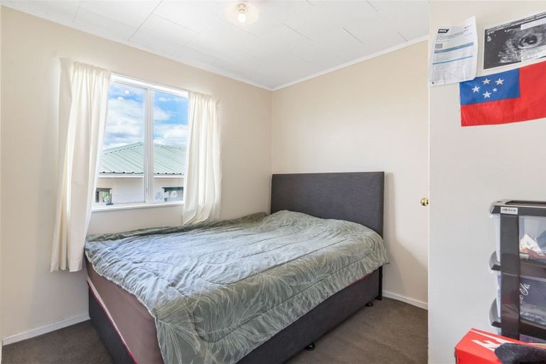 Photo of property in 5 Kinvig Place, Ranui, Auckland, 0612