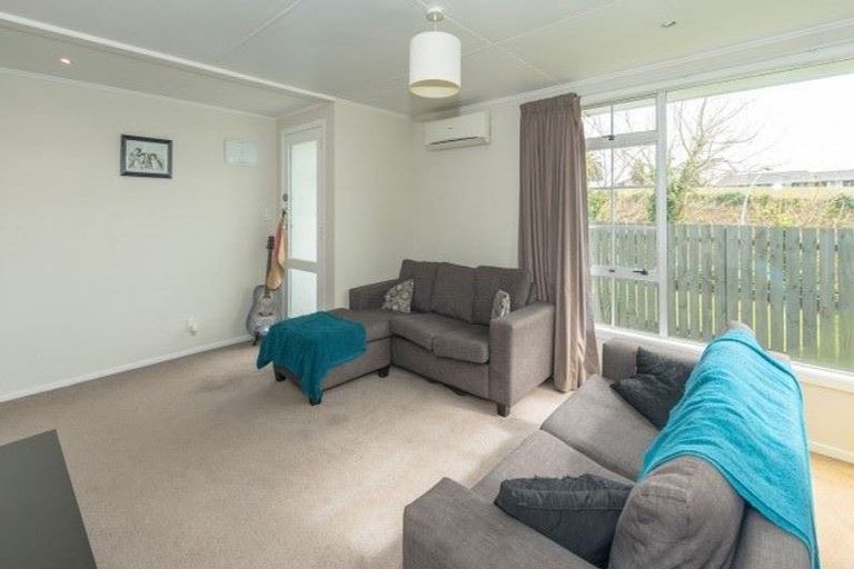 Photo of property in 46 Morrow Avenue, St Andrews, Hamilton, 3200