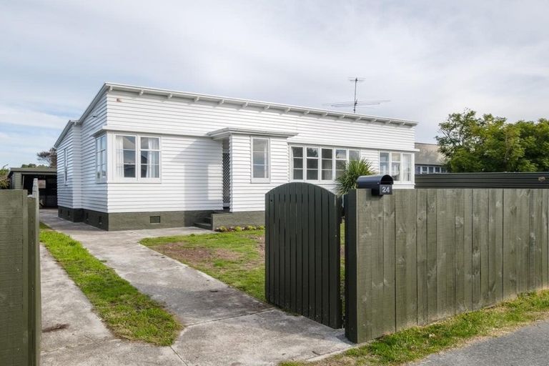 Photo of property in 24 Townley Street, Te Hapara, Gisborne, 4010