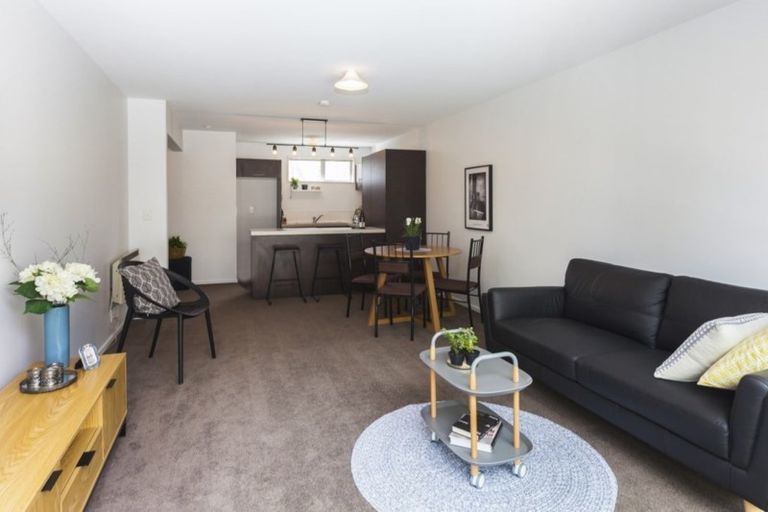 Photo of property in 1/106 Bealey Avenue, Christchurch Central, Christchurch, 8013