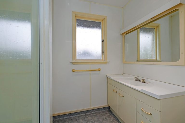 Photo of property in 137 Mcmurdo Street, Tinwald, Ashburton, 7700