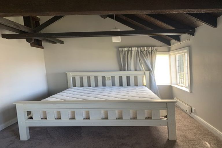 Photo of property in 242a Tinakori Road, Thorndon, Wellington, 6011