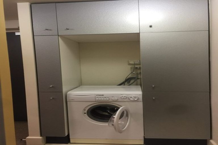 Photo of property in St Pauls Apartments, 58/43 Mulgrave Street, Thorndon, Wellington, 6011