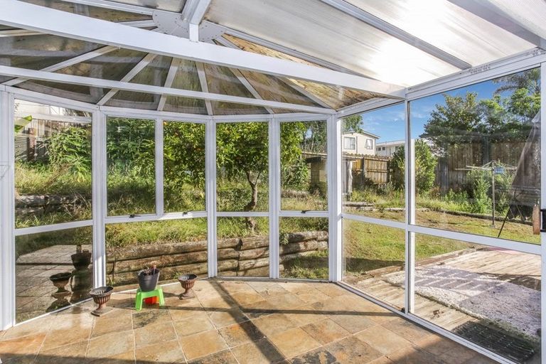 Photo of property in 39 Mack Place, Red Hill, Papakura, 2110