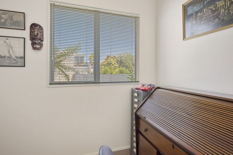 Photo of property in 4 James Street, Westshore, Napier, 4110