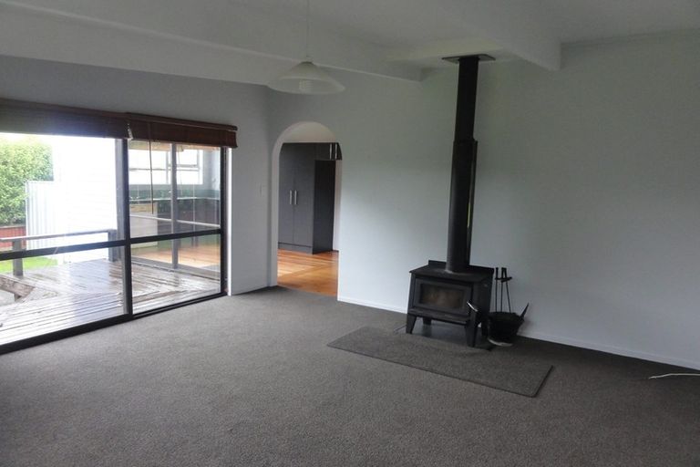 Photo of property in 66b Govett Avenue, Frankleigh Park, New Plymouth, 4310