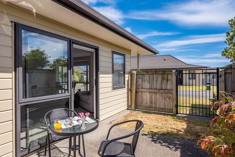 Photo of property in Georgia Estate, 14/3 Georgia Grove, Paraparaumu, 5032