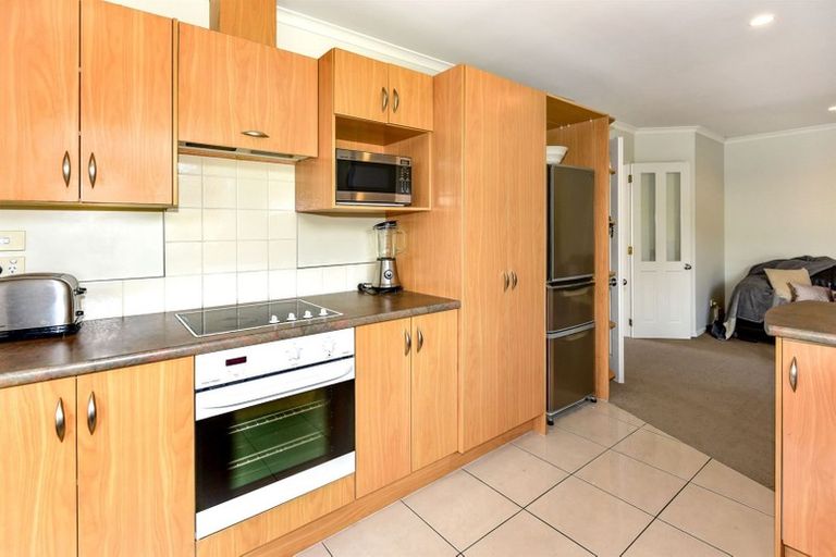 Photo of property in 24 Amoka Crescent, Parklands, Christchurch, 8083