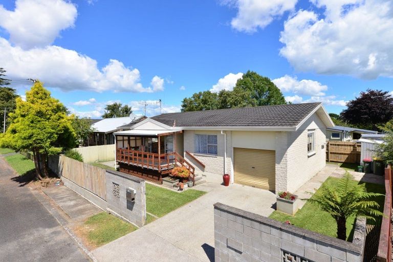 Photo of property in 31 Taylor Terrace, St Andrews, Hamilton, 3200