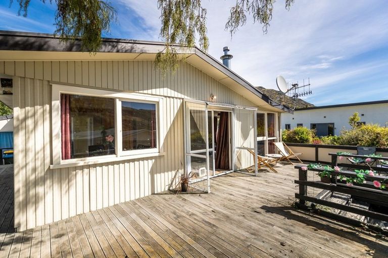 Photo of property in 21 Douglas Street, Frankton, Queenstown, 9300