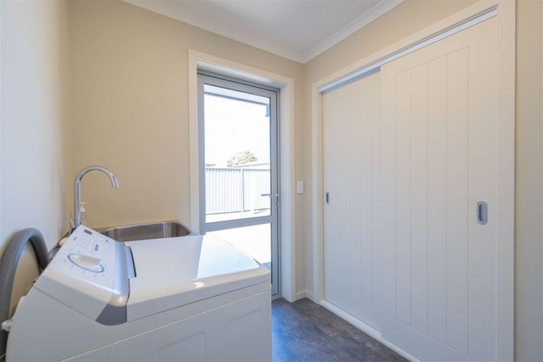 Photo of property in 16 Cunaris Way, Te Anau, 9600