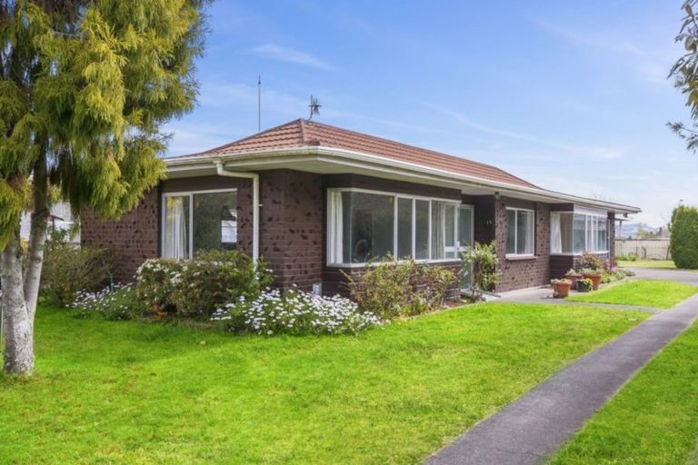 Photo of property in 15 Macdonell Street, Hilltop, Taupo, 3330