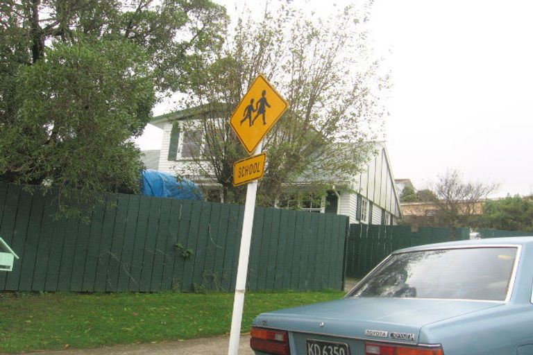 Photo of property in 86 Conclusion Street, Ascot Park, Porirua, 5024