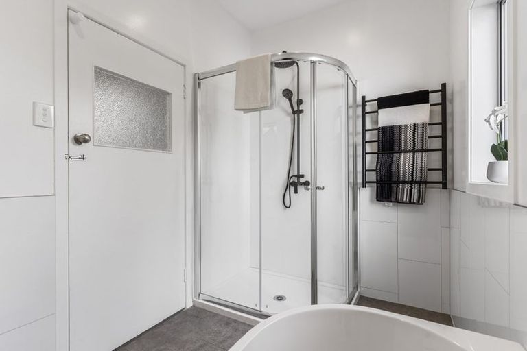 Photo of property in 44 Hutton Street, Otahuhu, Auckland, 1062