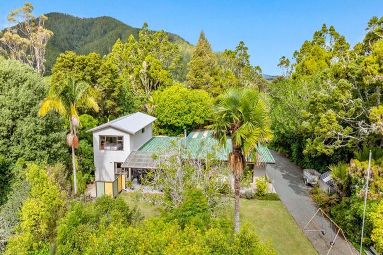 Photo of property in 2395 State Highway 1, Brynderwyn, Maungaturoto, 0587