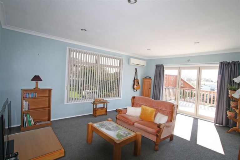 Photo of property in 32 Sole Avenue, Bell Block, New Plymouth, 4312