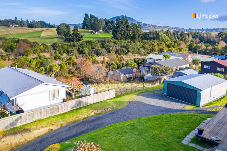 Photo of property in 63 Brighton Road, Green Island, Dunedin, 9018