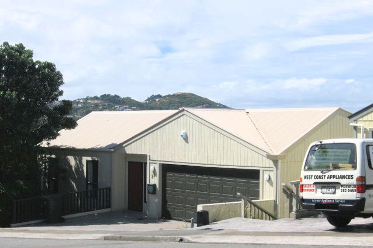 Photo of property in 29 Chartwell Drive, Crofton Downs, Wellington, 6035