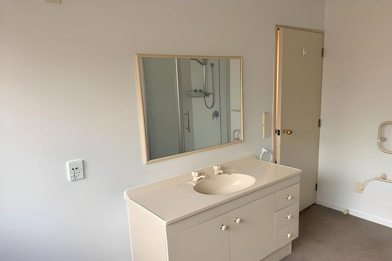 Photo of property in 11 Ayrshire Drive, Grandview Heights, Hamilton, 3200