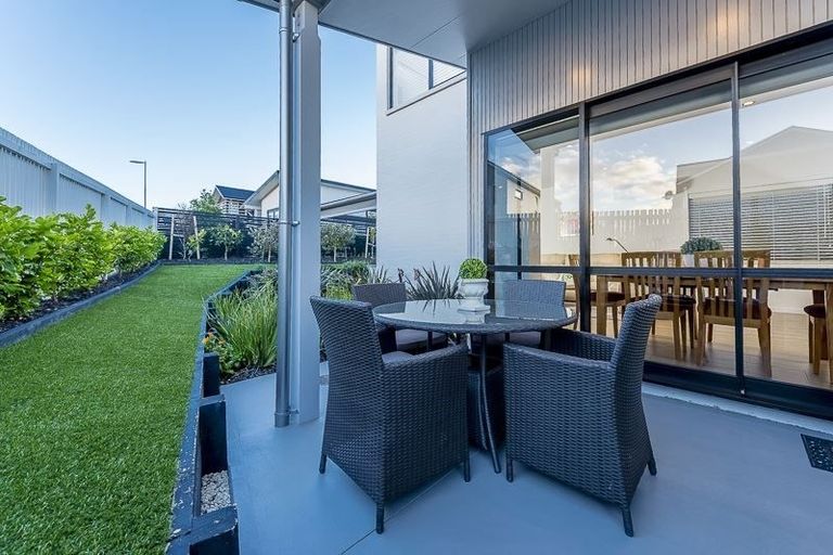 Photo of property in 1 Flounder Road, Hobsonville, Auckland, 0616