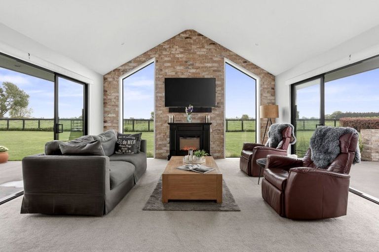 Photo of property in 72 Redoubt Road, Cambridge, 3495