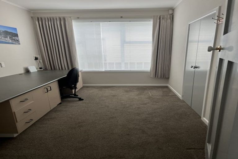 Photo of property in 7 Naughton Terrace, Kilbirnie, Wellington, 6022