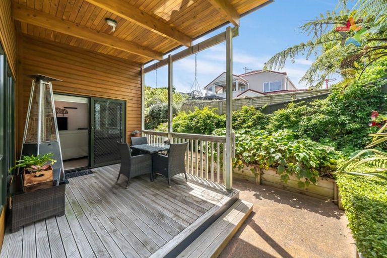 Photo of property in 14a Pekanga Road, Normandale, Lower Hutt, 5010