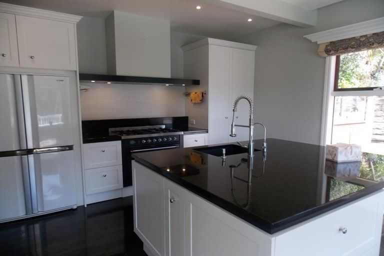 Photo of property in 50 Baroda Street, Khandallah, Wellington, 6035