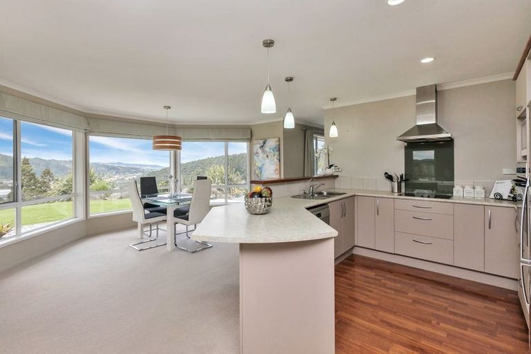 Photo of property in 14 Kensington Heights Rise, Kensington, Whangarei, 0112