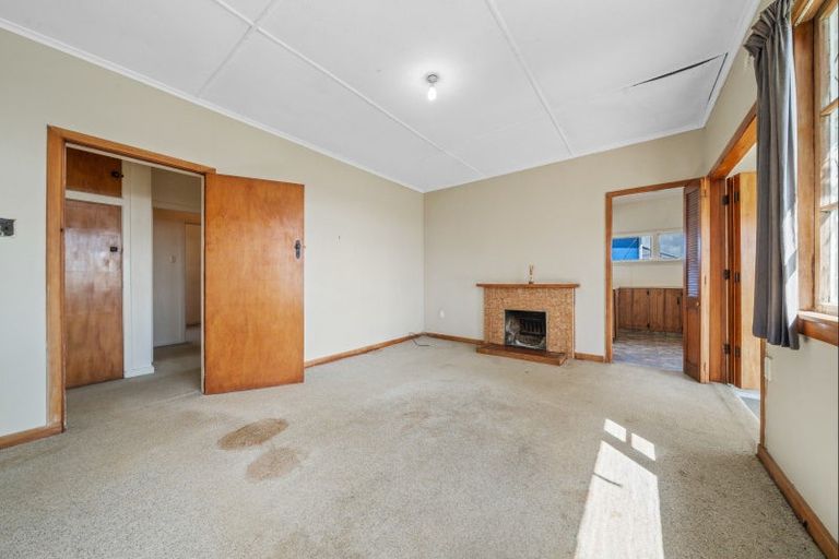 Photo of property in 159 Tukapa Street, Westown, New Plymouth, 4310