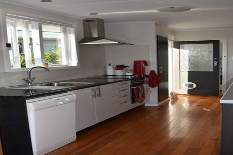 Photo of property in 373 Ngatai Road, Bellevue, Tauranga, 3110