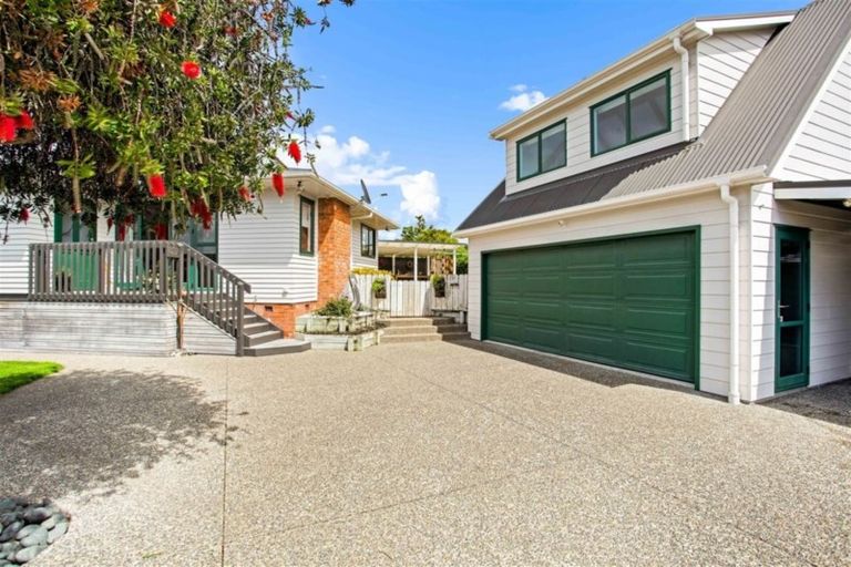 Photo of property in 1/22a Tomo Street, New Lynn, Auckland, 0600