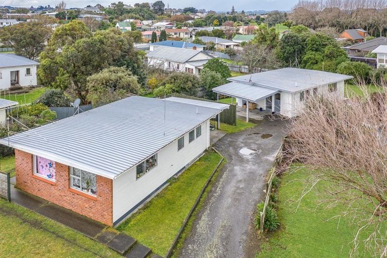 Photo of property in 9a-9b Banks Place, Tawhero, Wanganui, 4501