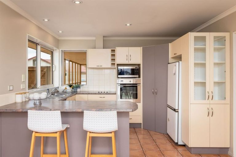 Photo of property in 6 Vangelis Lane, Mairehau, Christchurch, 8013