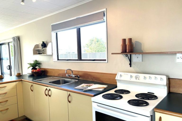Photo of property in 15 Wild Street, Feilding, 4702