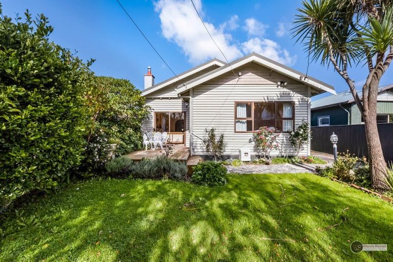 Photo of property in 52 Pilmuir Street, Hutt Central, Lower Hutt, 5010