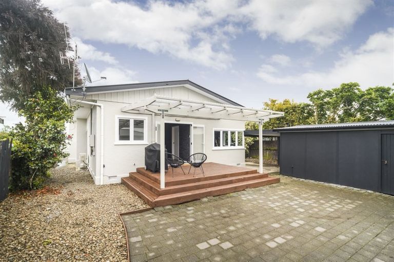Photo of property in 5 Wood Street, Takaro, Palmerston North, 4410