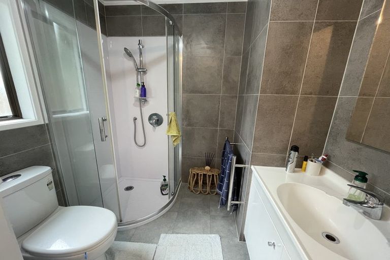 Photo of property in 65 Reynella Drive, Massey, Auckland, 0614