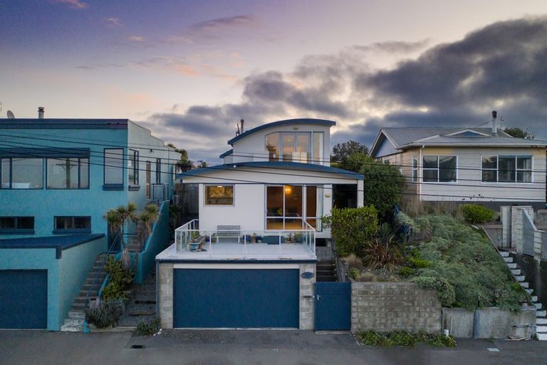 Photo of property in 378 Marine Parade, South New Brighton, Christchurch, 8062